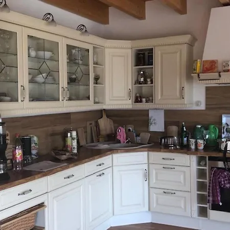 Haus Leenja Apartment